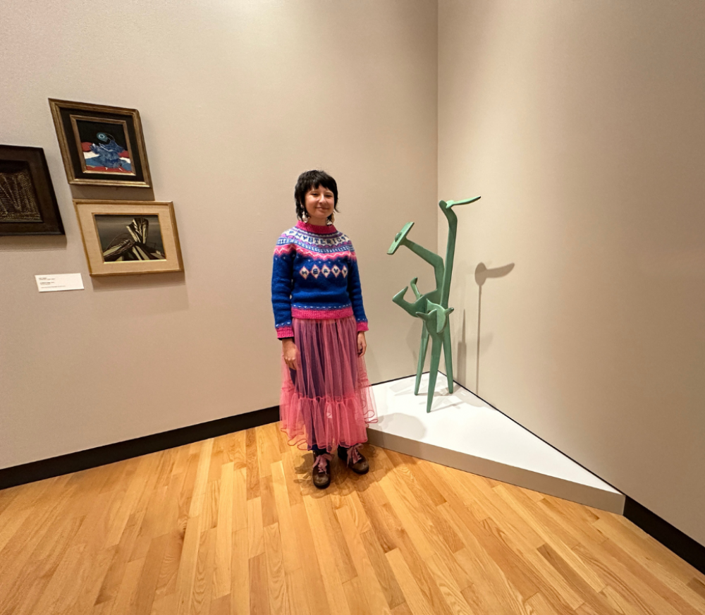 Photo of Olive Xia ’26 in front of Strange Bird by Isamu Noguchi Photo of Olive Xia ’26 in front of Strange Bird by Isamu Noguchi