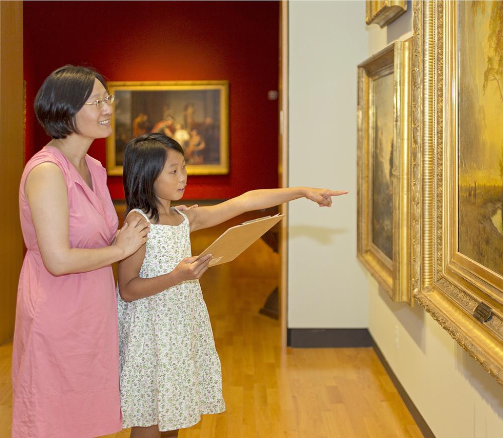 Gallery visitors Gallery visitors