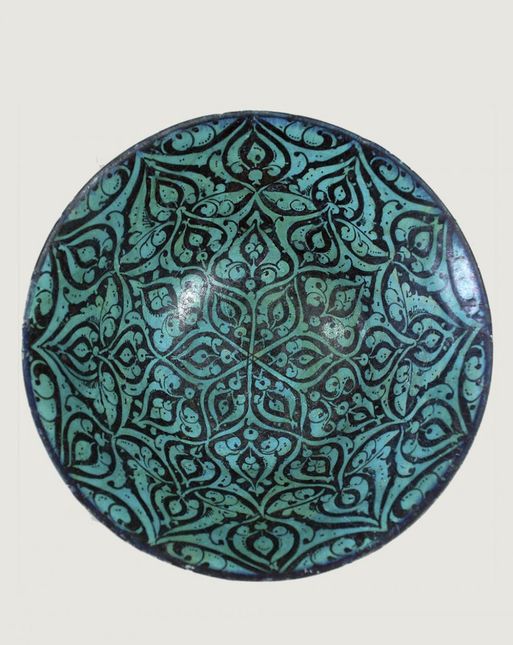 Maker Unknown (Persian), Bowl, early 13th century (Seljuq Period, 1037–1196)