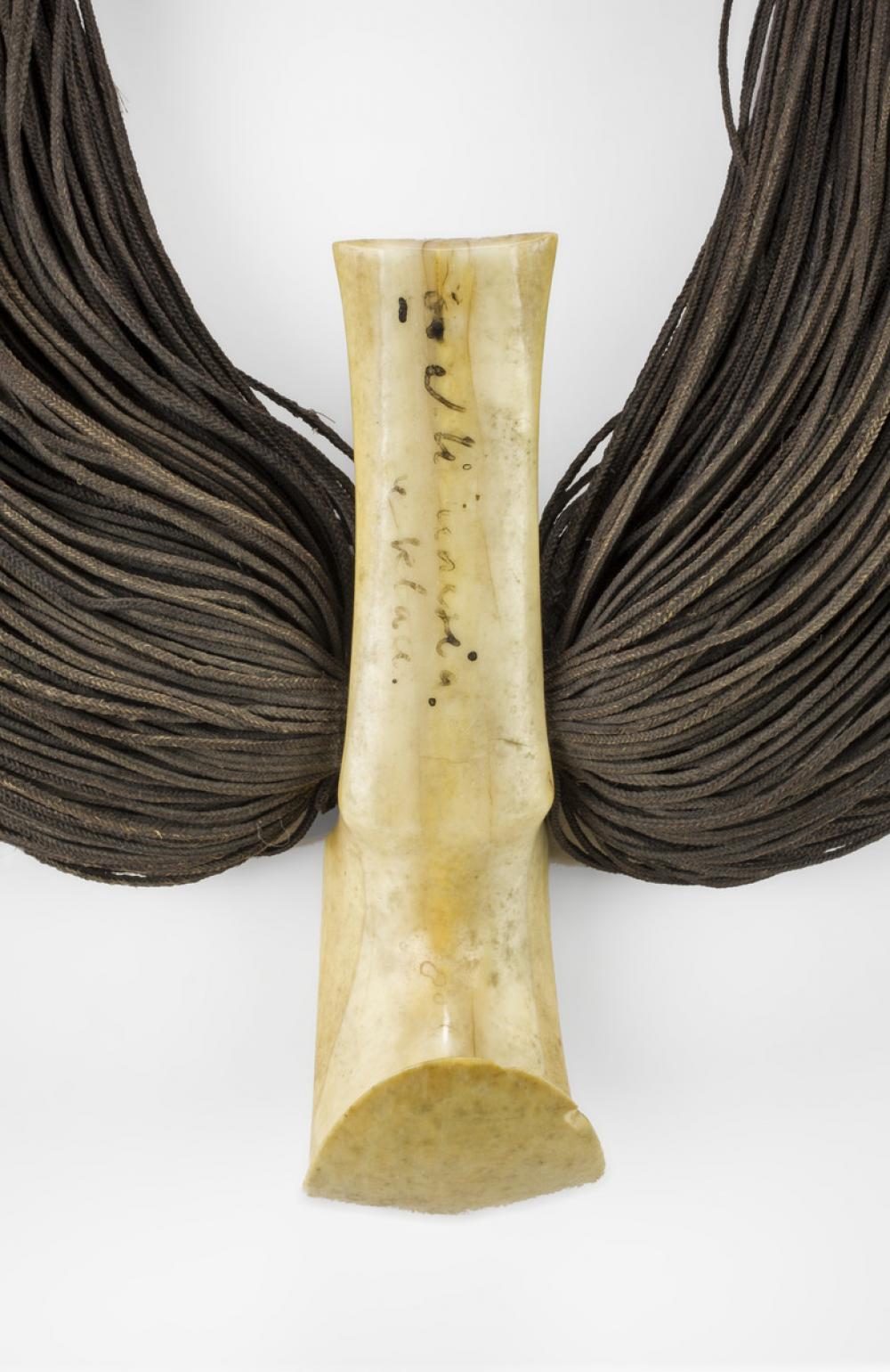 Hawaiian, Whale tooth necklace (lei niho palaoa) Hawaiian, Whale tooth necklace (lei niho palaoa)