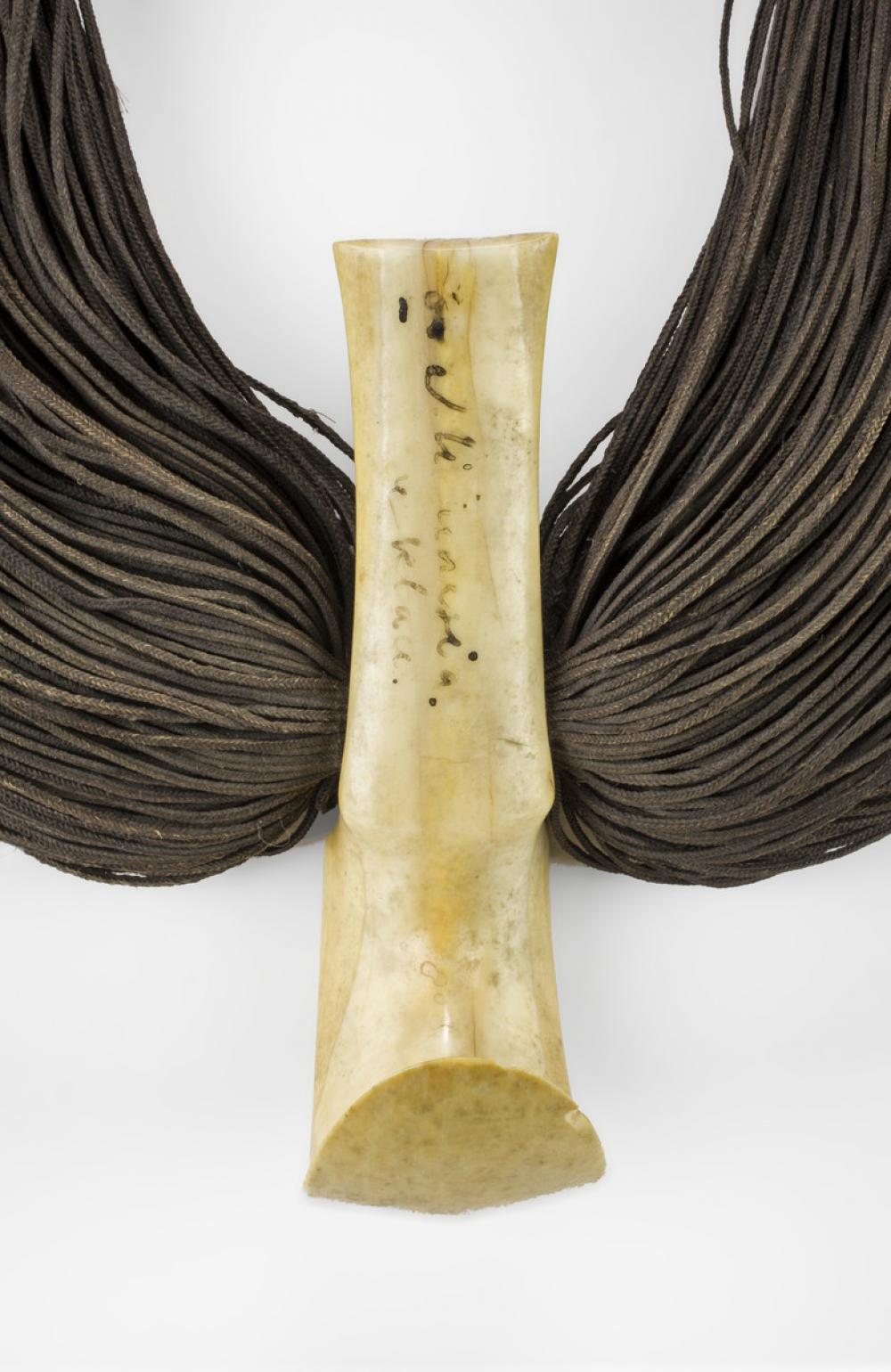 Hawaiian, Whale tooth necklace (lei niho palaoa)