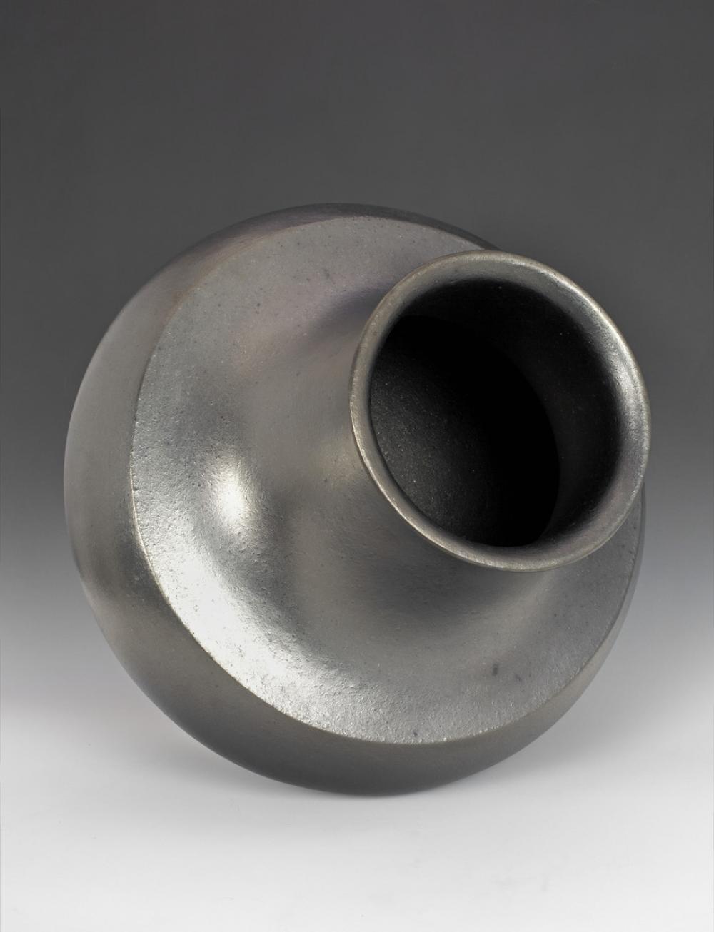 Lonnie Vigil (Nambé Pueblo; American, b. 1949), Jar (olla), 2002 Lonnie Vigil (Nambé Pueblo; American, b. 1949), Jar (olla), 2002