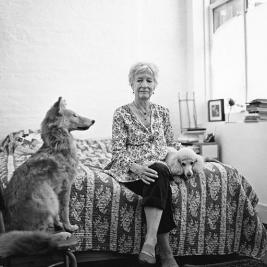 Join us this Thursday, October 18 at 5:30 PM in Gamble Auditorium for a public lecture by artist & #mountholyoke alumna Joan Jonas ‘58, titled “Joan Jonas ’58: 60 Years Later.” As the 2018-2019 Leading Woman in the Arts, Jonas is the first alumna in the program’s 12-year history. Her lecture is made possible by the Weissman Center for Leadership and the InterArts Council, and there will be a reception to follow. Check out the @mhcartmuseum website and Facebook page for more details! #joanjonas #mountholyokecollege #alumna #lecture #performanceart