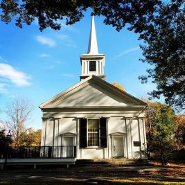 Happy Halloween from the @mhcartmuseum! 🎃 If you want to add a little extra spookiness to your day or need something sweet to munch on, stop by the Skinner Museum today between 2 and 3! There will be candy, bubbles, & plenty of Skinner curiosities to learn about!
