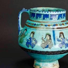 Looking for something to do this weekend? Stop by the @mhcartmuseum for a new Sightlines Tour led by Student Guide Joliet Morrill ‘21. Titled