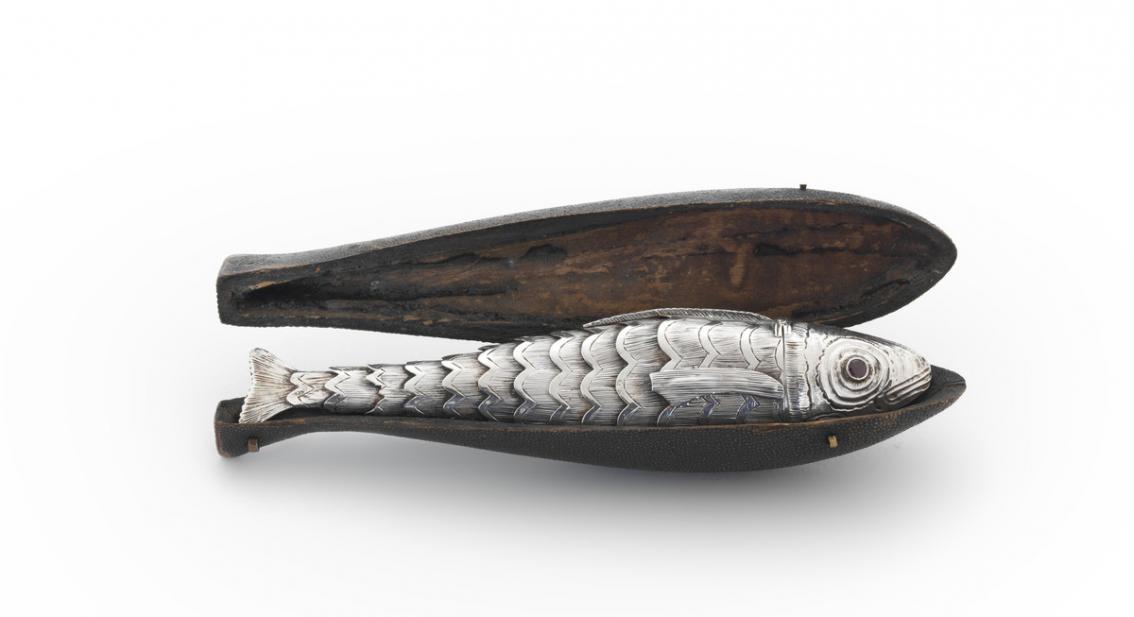 British, Vinaigrette in the form of a fish with case