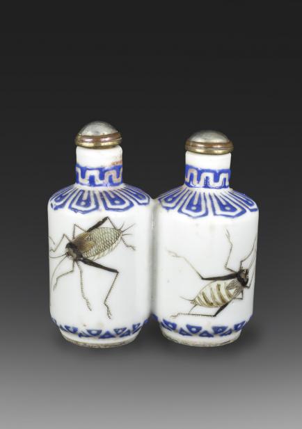 Chinese, Double snuff bottle with crickets