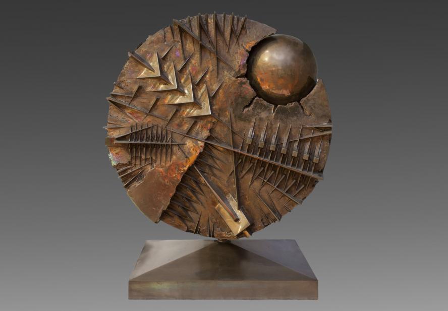 Pomodoro, Arnaldo, Disco con Sfera; Disk with sphere