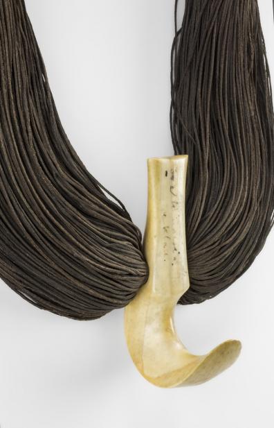 Hawaiian, Whale tooth necklace (lei niho palaoa)