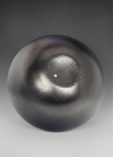 Lonnie Vigil (Nambé Pueblo; American, b. 1949), Jar (olla), 2002 