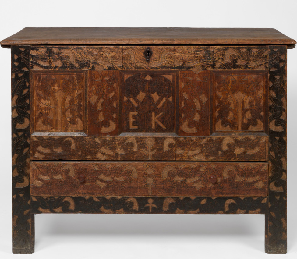 Allis, Ichabod (probably); Belding, Samuel Jr. (probably), British; American (1675-1747); (1657-1778),  Hadley Chest; Dower Chest; Chest With Drawer, ca. 1700