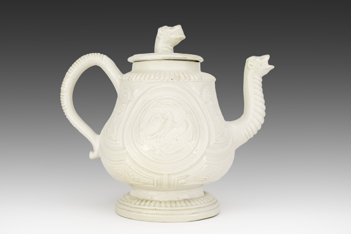 Maker Unknown (British; English), Teapot with lid