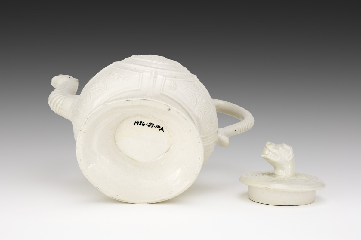 Maker Unknown (British; English), Teapot with lid