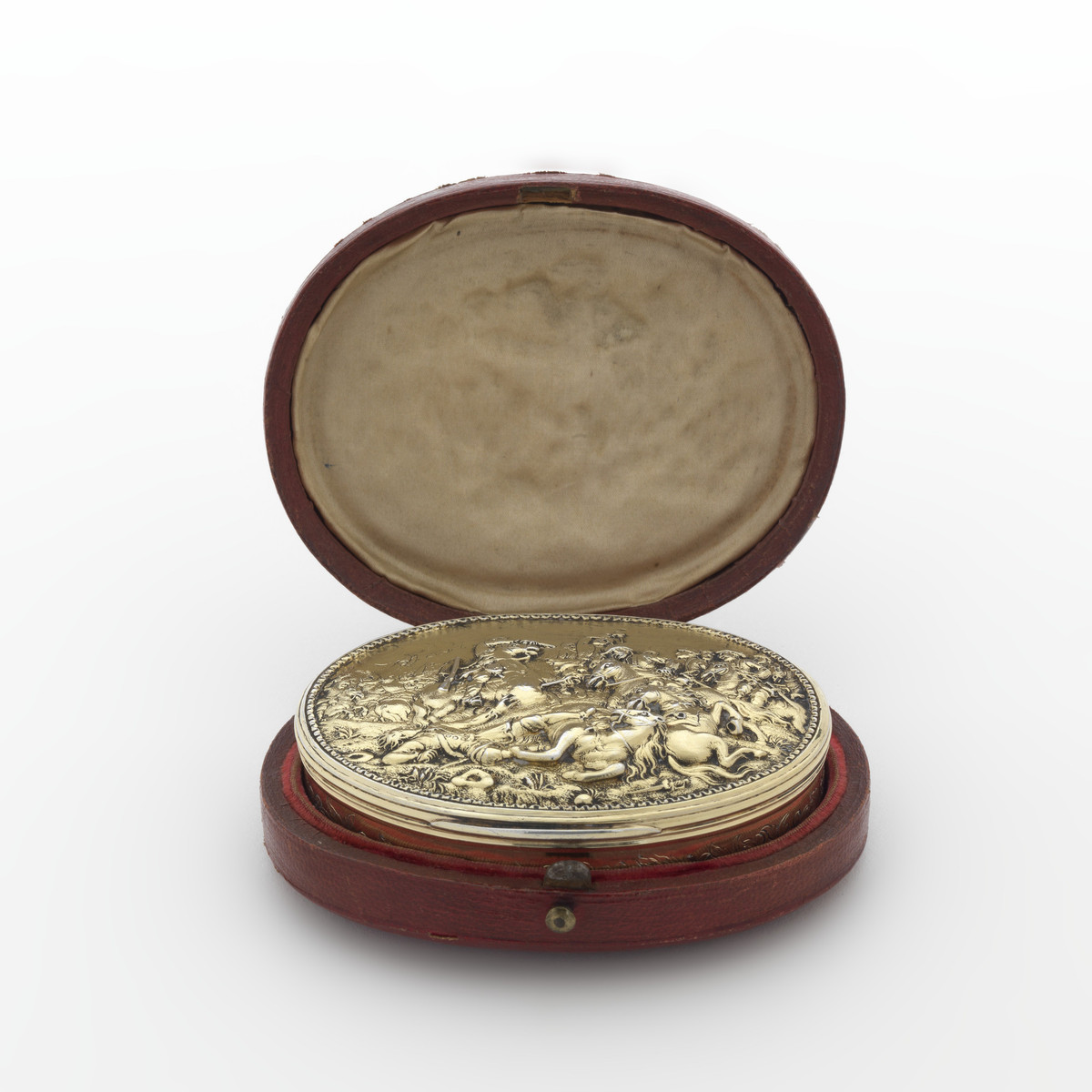 English, Snuffbox with scene from the Battle of Marston Moor with case