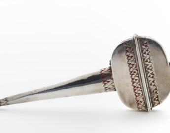 English, Scissors case; Chatelaine
