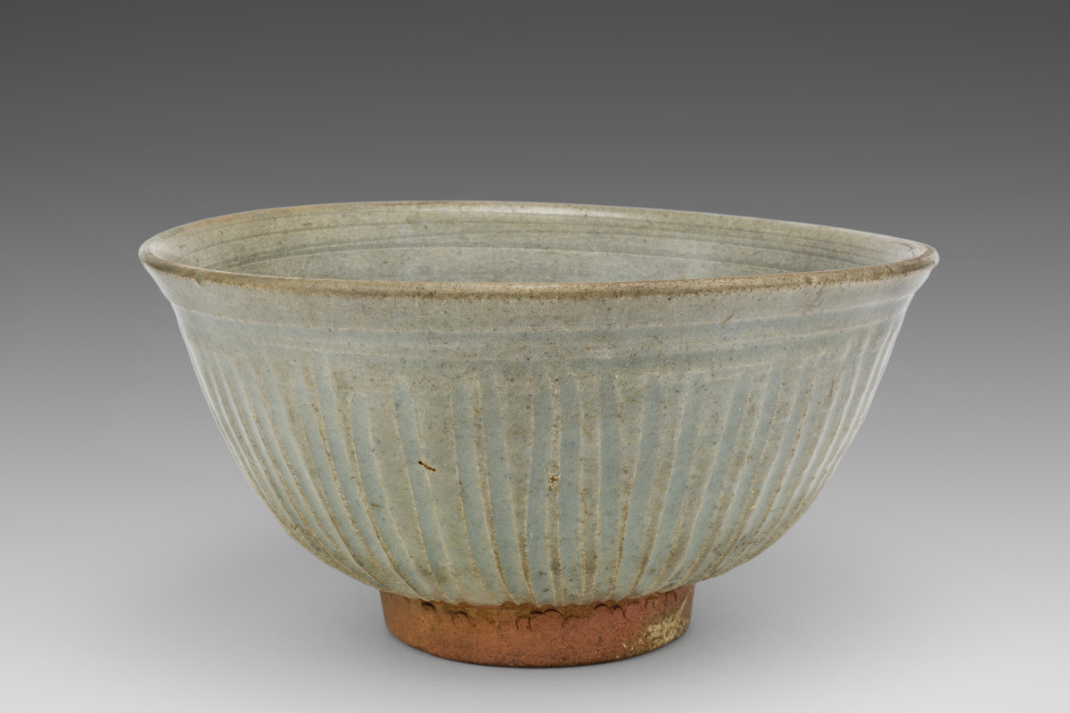 Thai, Bowl with incised decoration