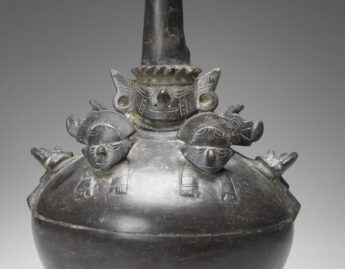 Lambayeque, Stirrup-spouted blackware vessel with Lambayeque Lord