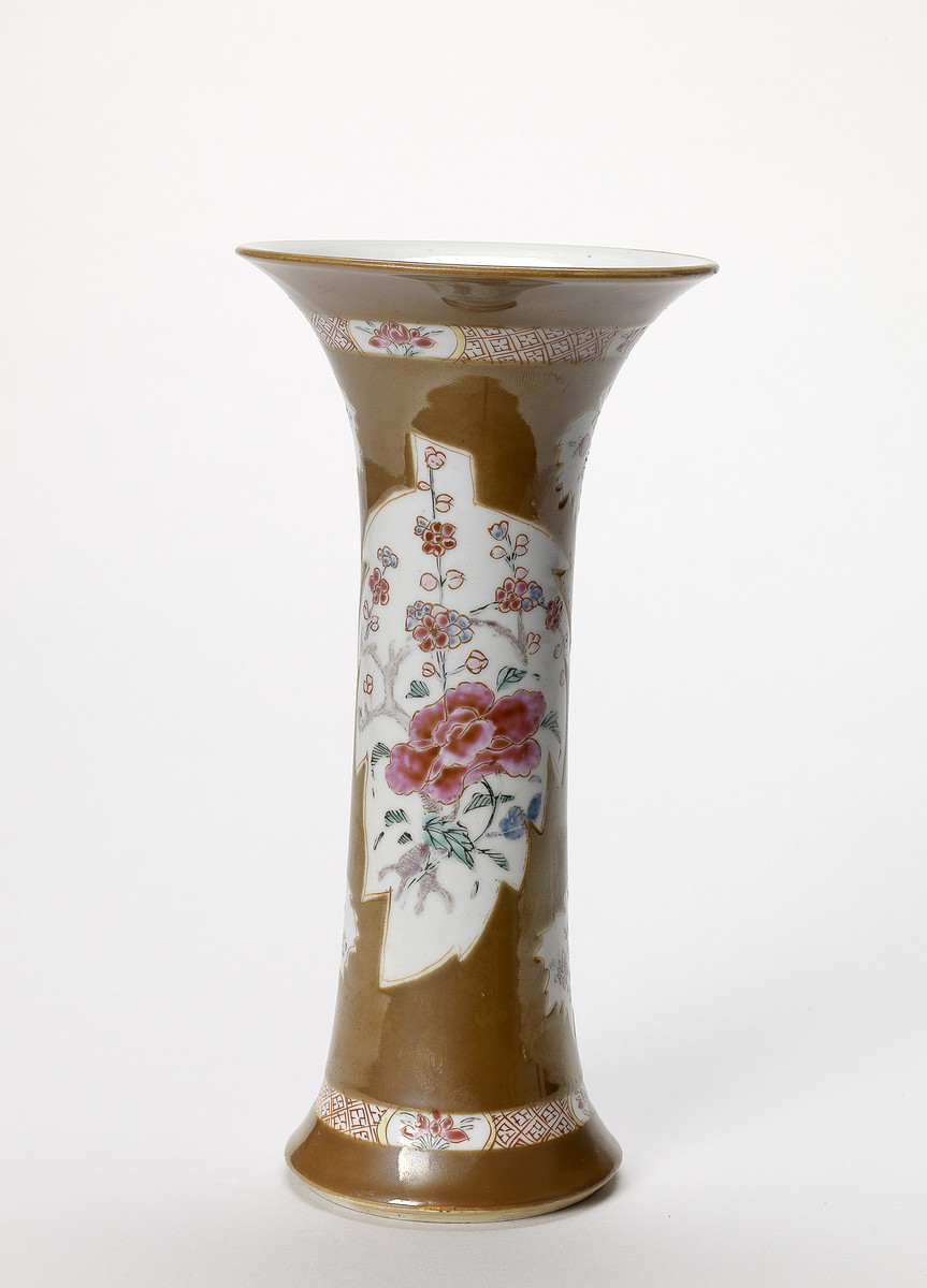 Chinese, Batavia ware spill vase