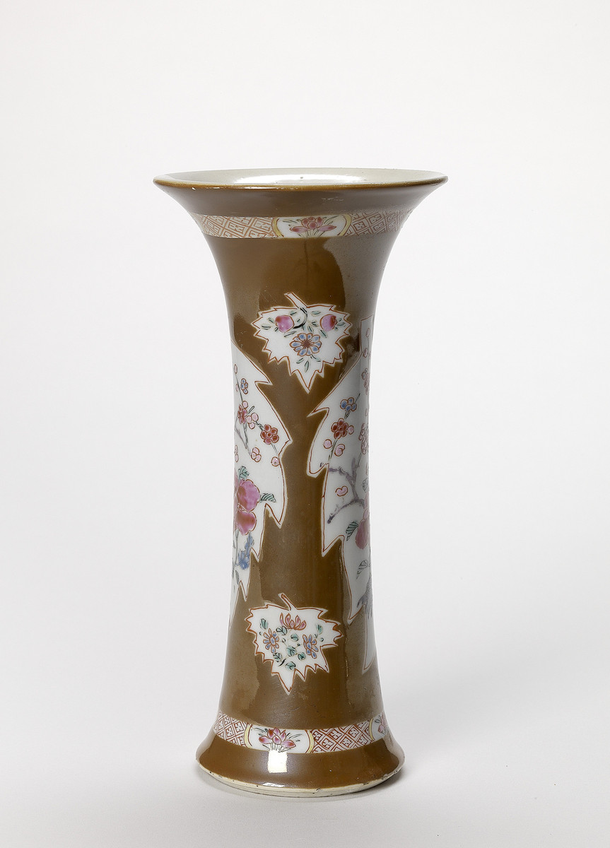Chinese, Batavia ware spill vase