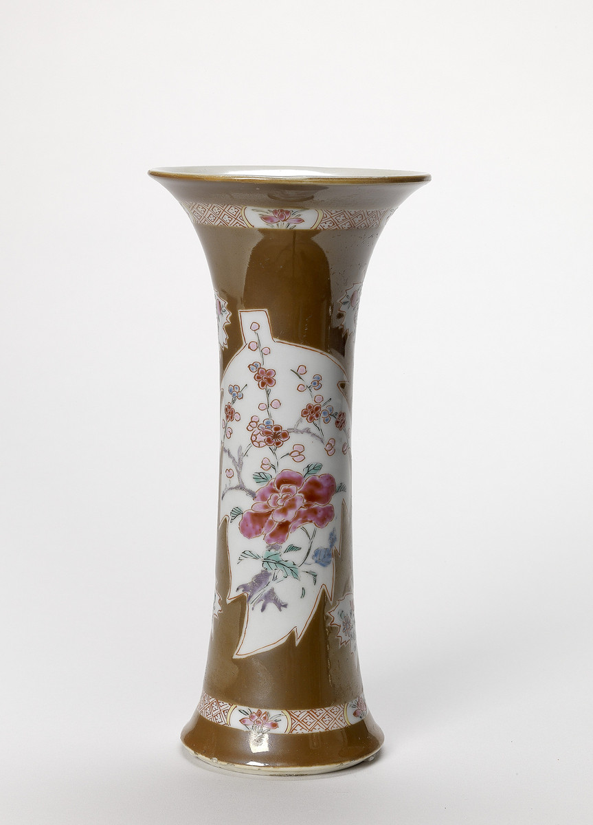 Chinese, Batavia ware spill vase