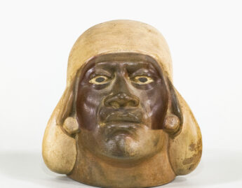 Unknown (Moche), Portrait head vessel, 200-500 CE