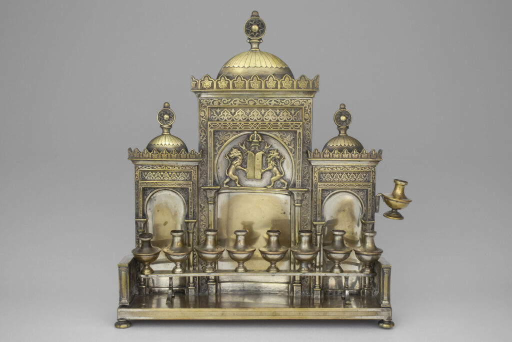 Wurttembergische Metallwarenfabrik (German), Hanukkah lamp (menorah), ca. 1900