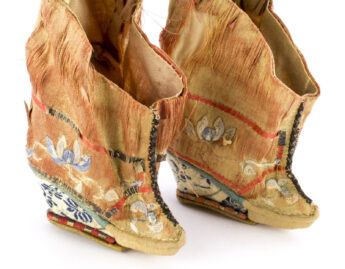 Chinese, Shoes