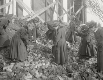 Professor Mignon Talbot and students after the Williston Hall fire, December 1917